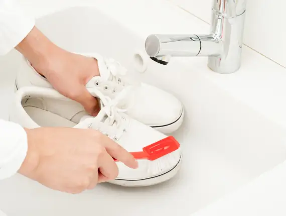 How to Clean Nike Shoes